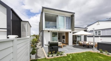 A-lign Concealed Fix 06 - A-lign Concealed Fix facade, home, house, property, real estate, residential area, siding, window, white, gray