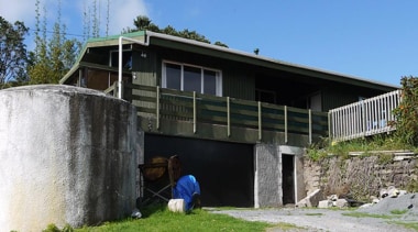 ADNZ Waikato Region Award Winner for Addition and building, cottage, home, house, property, real estate, black