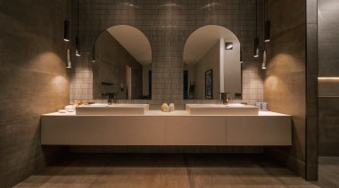 Designing the vanity with simple lines, special consideration 