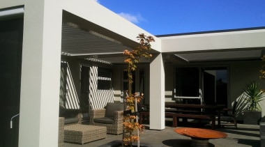 Silencio Rotating Louvres - facade | house | facade, house, outdoor structure, property, real estate, roof, black, gray