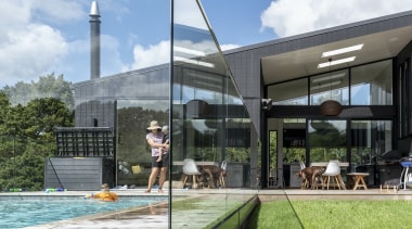 X small 1587 Box Design Build TUHI 0127 