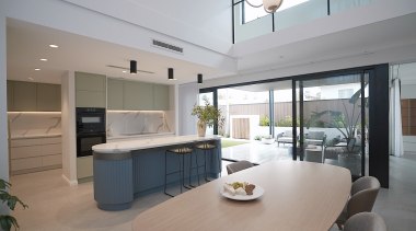 The big interior picture. - Bespoke and family 