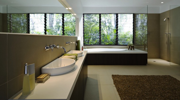 A view of this contemporary bathroom featuring Drf architecture, bathroom, daylighting, house, interior design, room, window, gray, black