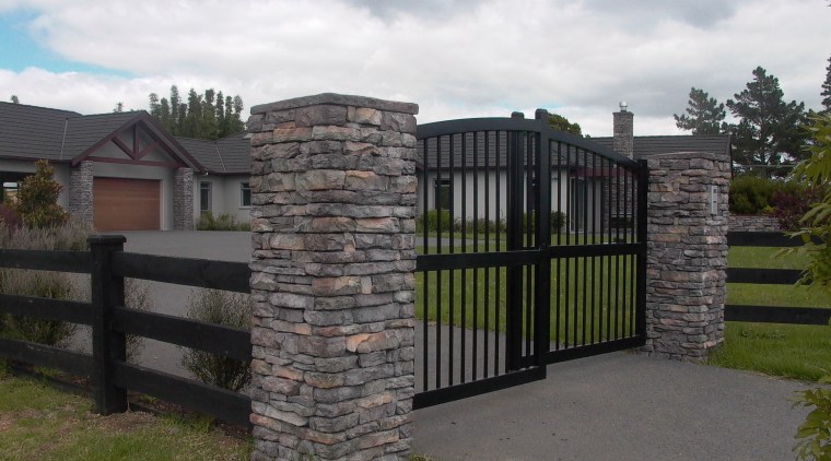 Gate with stutex stone posts - Gate with estate, facade, fence, gate, home fencing, land lot, outdoor structure, property, real estate, stone wall, white