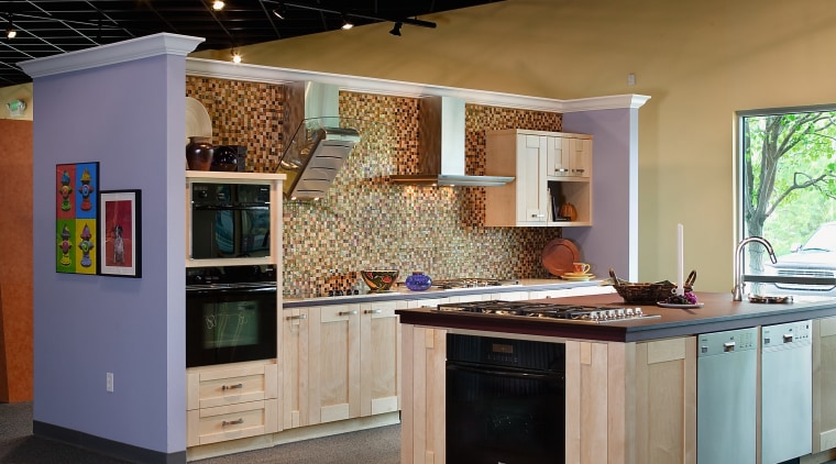 Standards of Excellence showrooms offer realistic kitchen displays countertop, interior design, kitchen, black