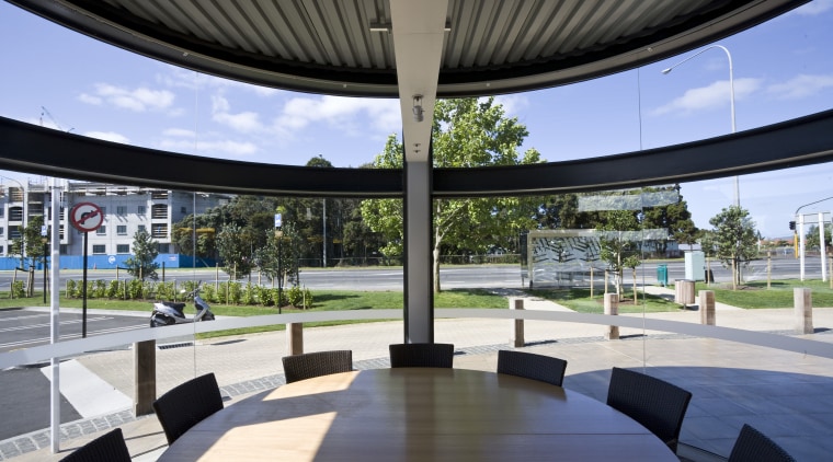 To create the contemporary look of this restaurant architecture, black