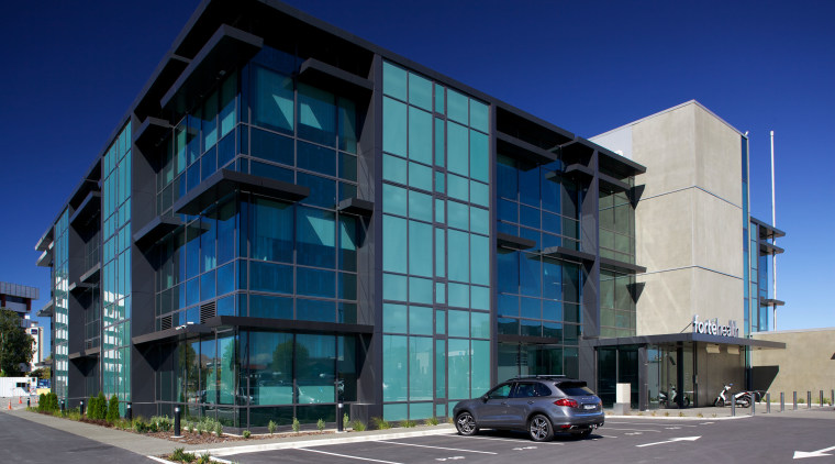 Built using advanced post-tensioned steel technology and boasting apartment, architecture, building, commercial building, condominium, corporate headquarters, daytime, elevation, facade, headquarters, house, metropolis, metropolitan area, mixed use, neighbourhood, property, real estate, residential area, sky, blue