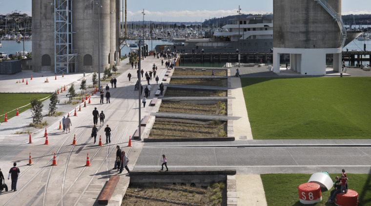 Opening up the waterfront while retaining key industries architecture, building, city, daytime, metropolitan area, recreation, sky, town square, urban area, urban design, gray