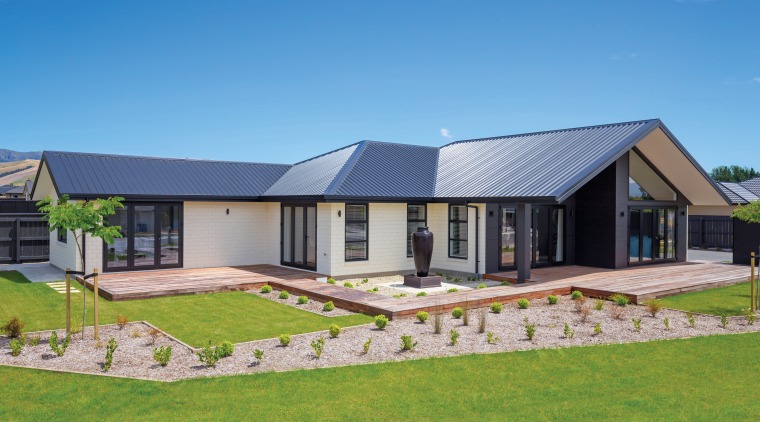 The correct choice of cladding not only affects facade, home, house, land lot, landscape, property, residential area, roof, siding, gj gardner homes