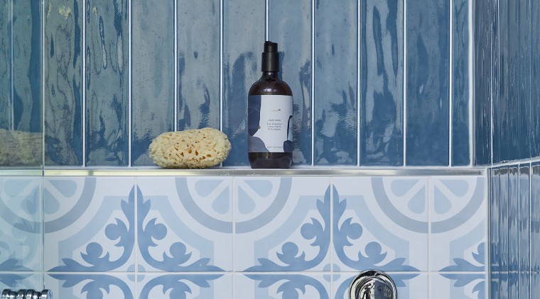 The designer created a low wall in the 