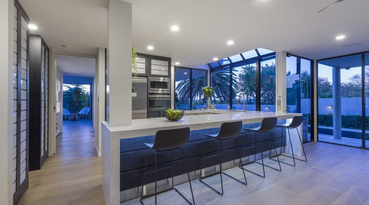 Crisp Corian benchtops play off the warm wood architecture, house, home, kitchen, fyfe Kitchens, Kira Gray, Corion, benchtop, kitchen renovation