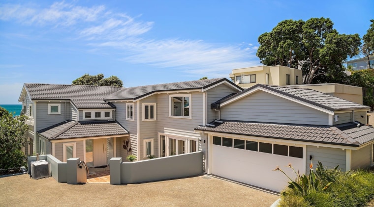 Visit the Monier Roofing website cottage, elevation, estate, facade, home, house, neighbourhood, property, real estate, residential area, roof, suburb, villa, teal, gray