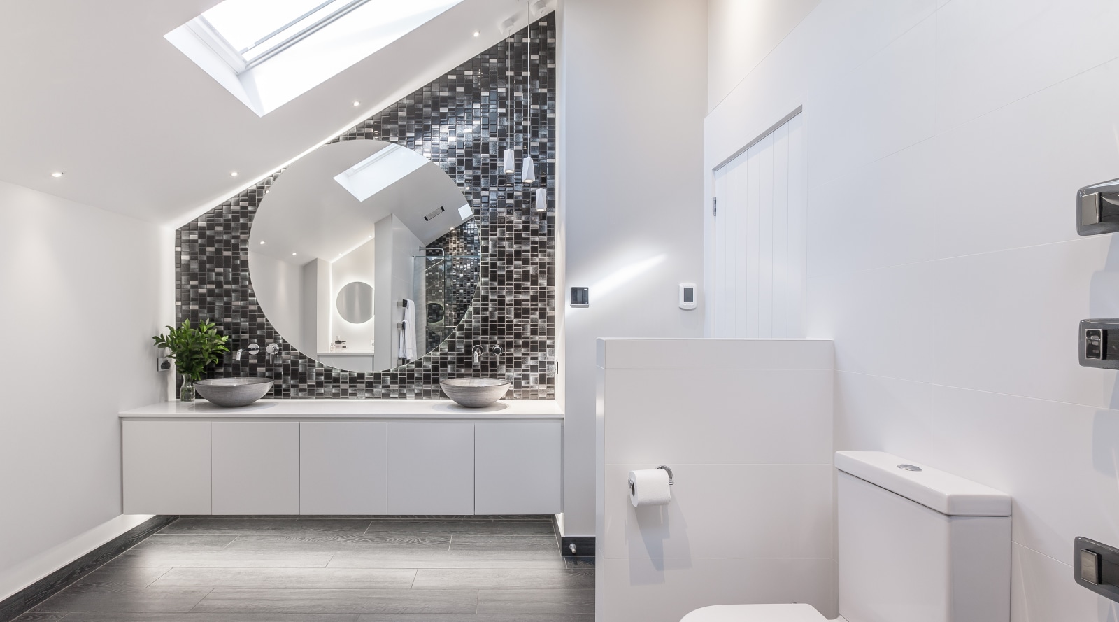 Mosaic Feature Walls Add Sparkle To Modern Trends