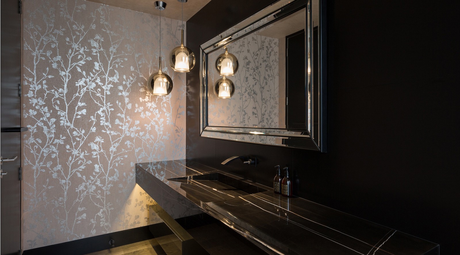 6 powder room designs to wow your guests | Trends