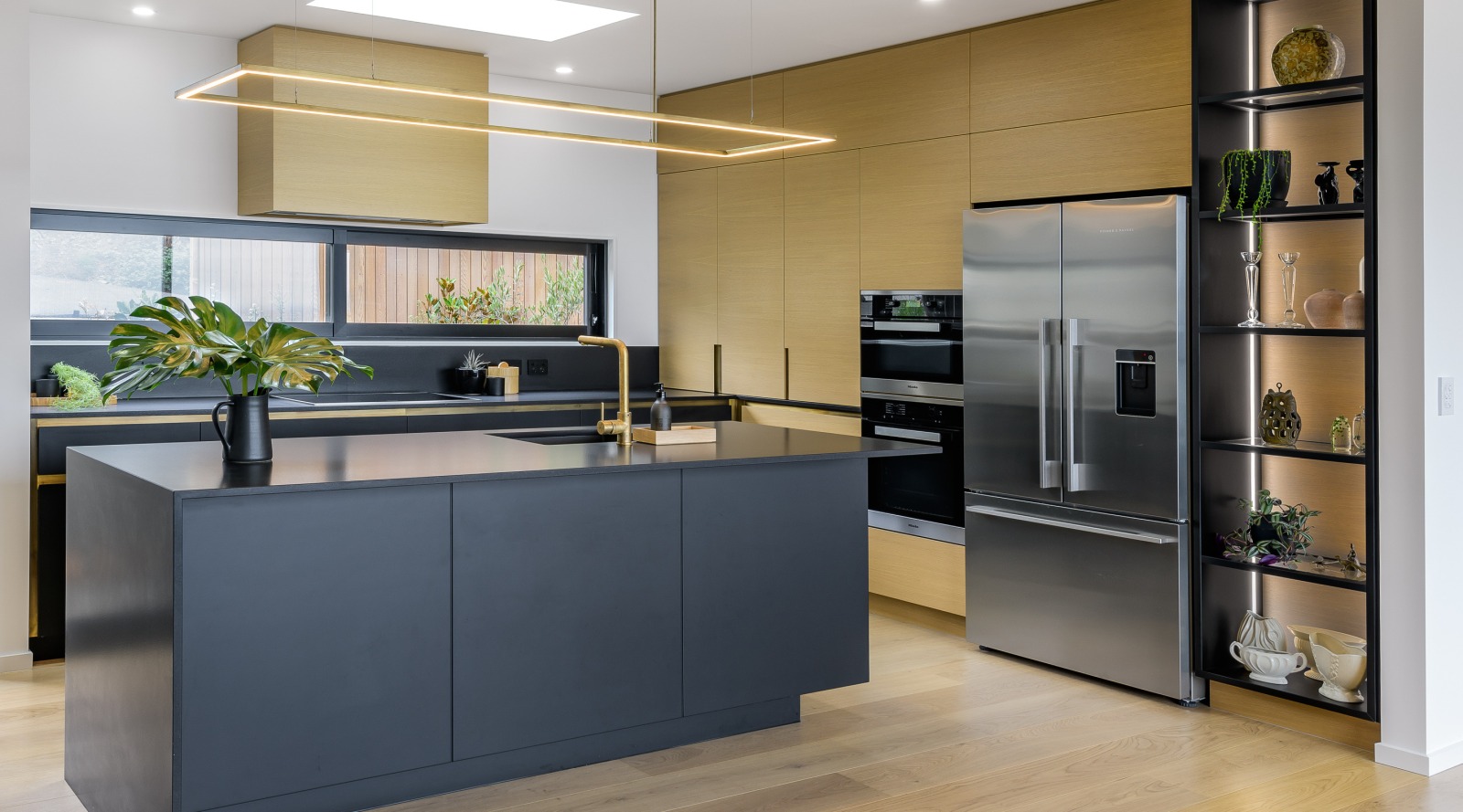 Designer Davinia Sutton answers all our kitchen… Trends