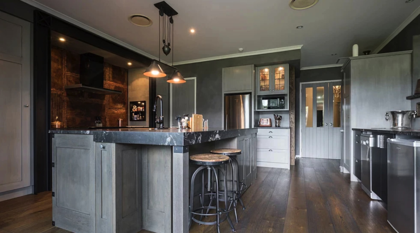 American Oak Floorex kitchen floor | Trends