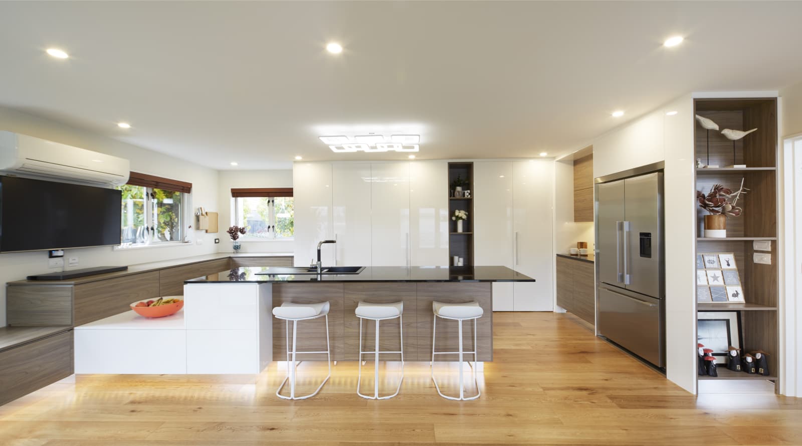 This New Kitchen Combines Luxury With The Latest Trends