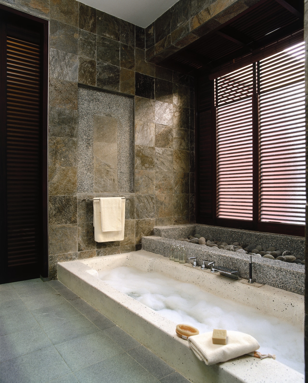The bath area of an apartment architecture, bathroom, floor, interior design, tile, wall, window, black