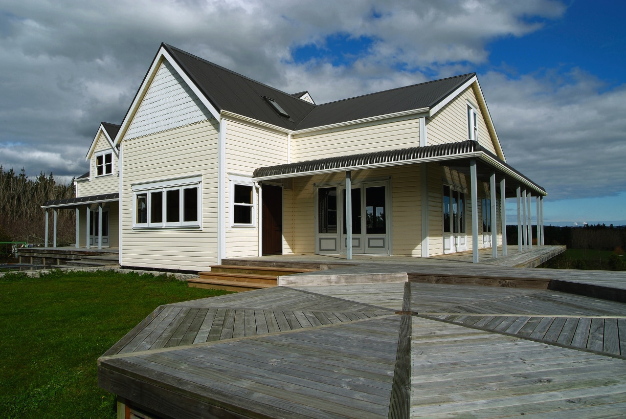 Exterior view of a home which features Palliside cottage, estate, facade, farmhouse, home, house, property, real estate, roof, siding, window, gray