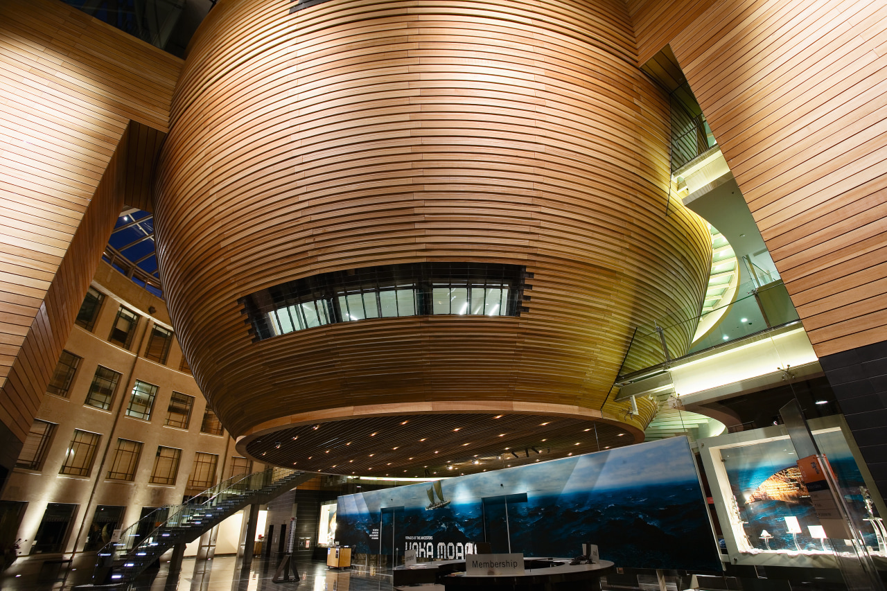 A view of the new Dome atrium in architecture, building, ceiling, daylighting, lobby, metropolis, metropolitan area, shopping mall, brown