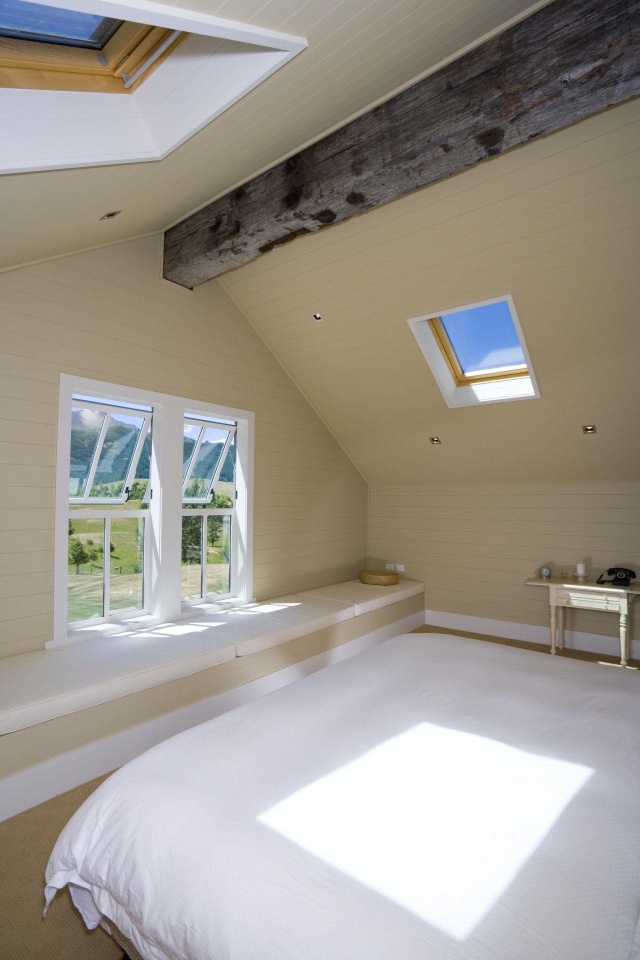 view of master bedroom, lights, windows, skylights, bed, architecture, bedroom, ceiling, daylighting, estate, floor, home, house, interior design, real estate, room, wall, window, wood, gray, brown