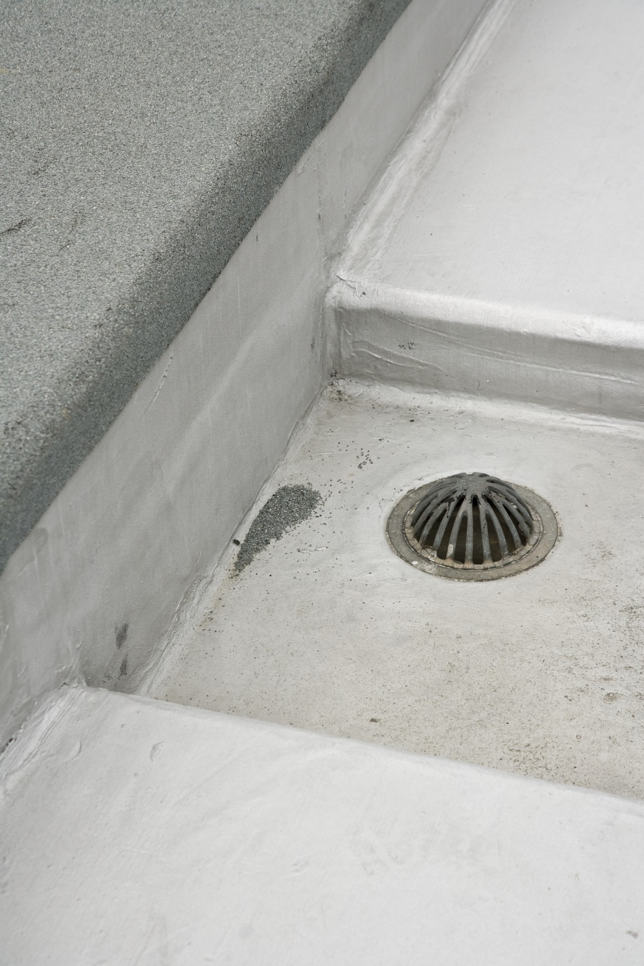 Image of drains supplied by Allproof Industries. Allproof line, gray, white