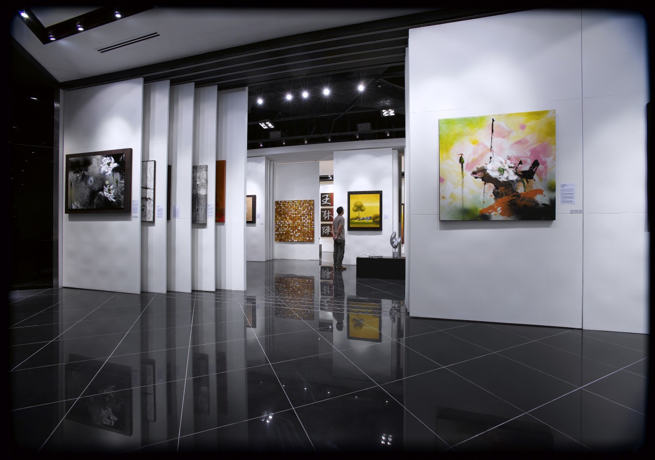 Interior view of the Art Gallery by Designworx, art exhibition, exhibition, interior design, product design, black, gray
