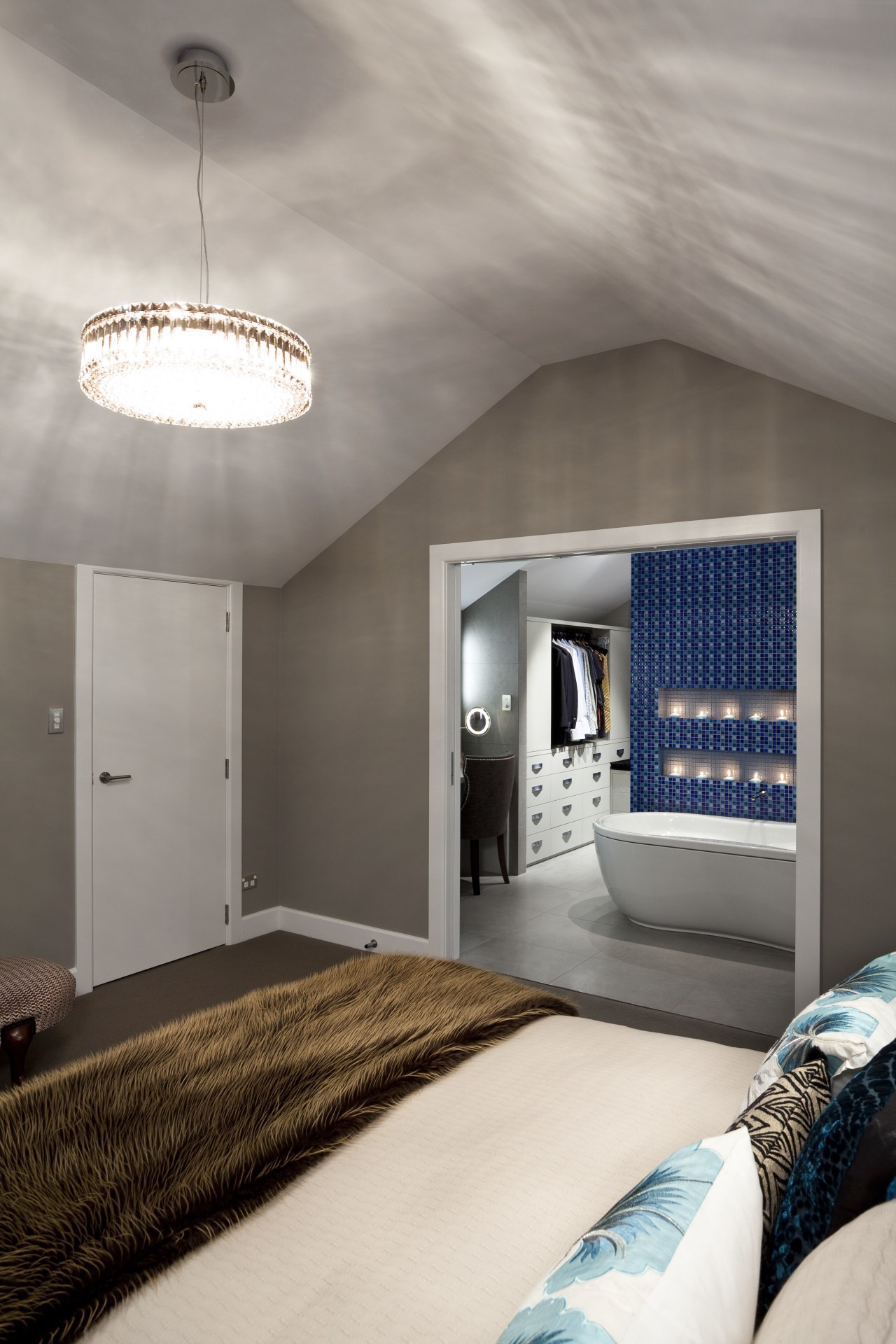 View of contemporary bedroom with ensuite featuring blue ceiling, daylighting, home, interior design, room, wall, gray