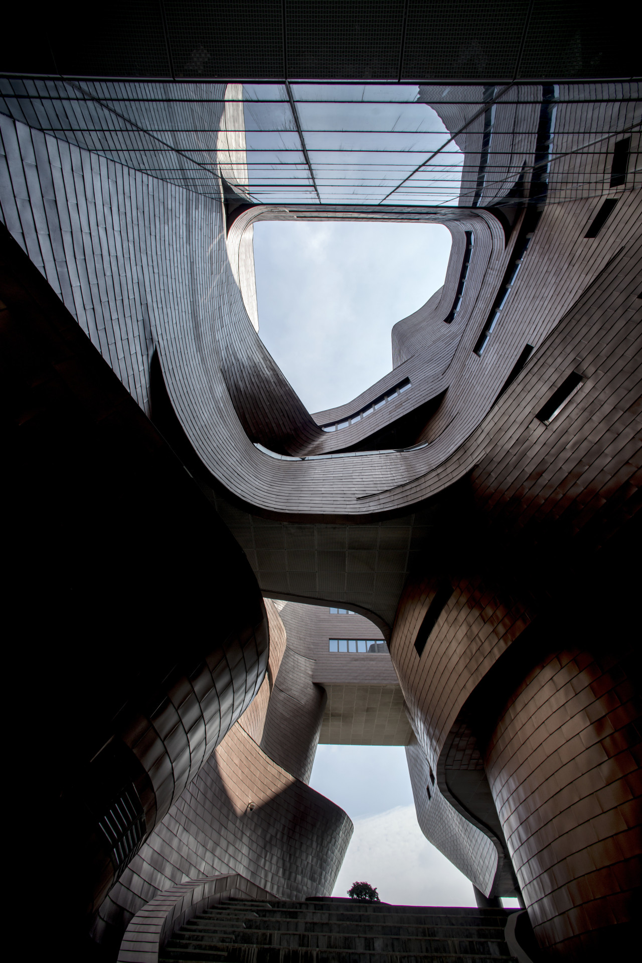 The void in the Xian Jiaotong-Liverpool University Administration architecture, photography, product design, black