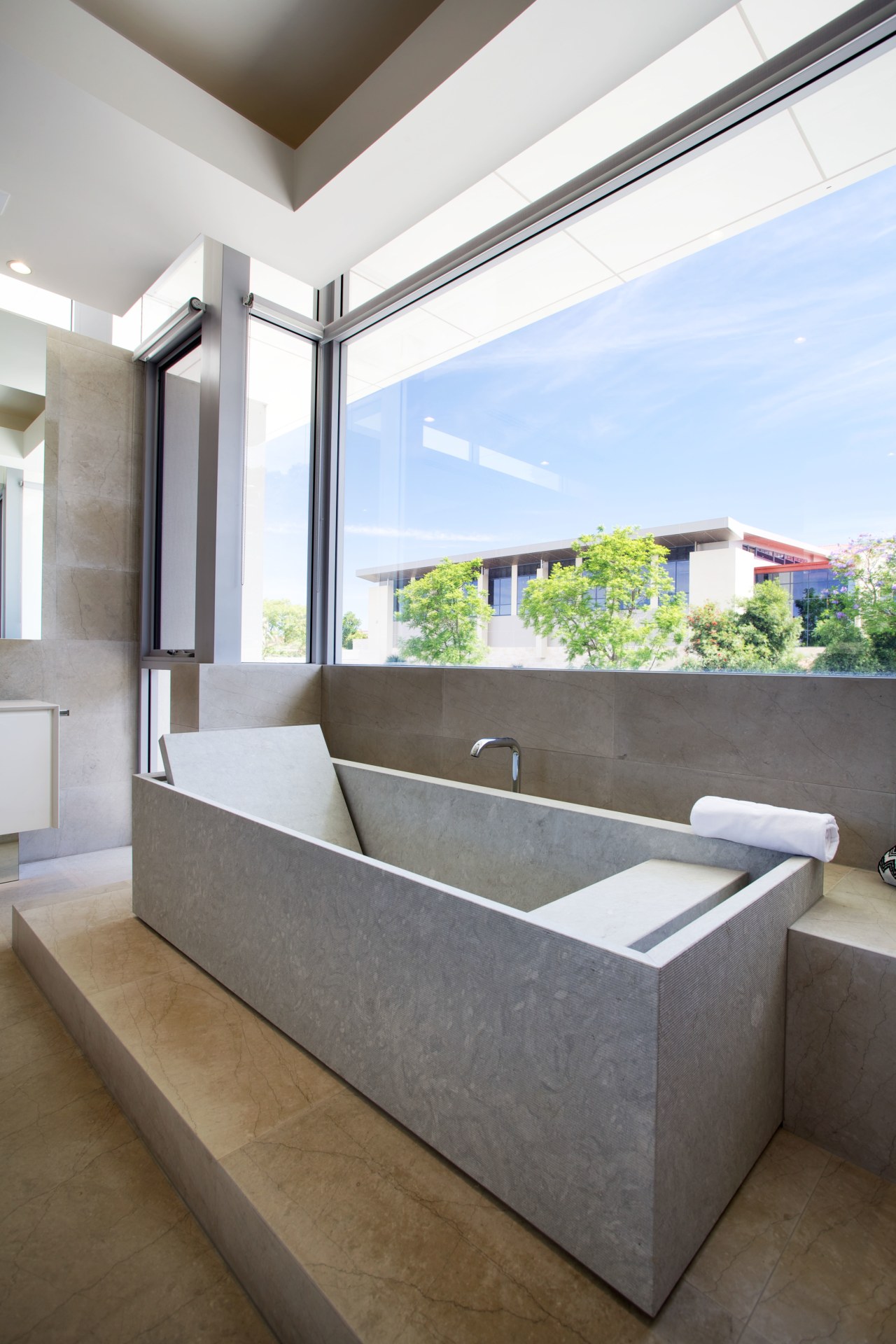 In this contemporary master bathroom a Kaldewei Conoduo architecture, daylighting, home, house, interior design, real estate, window, white, gray