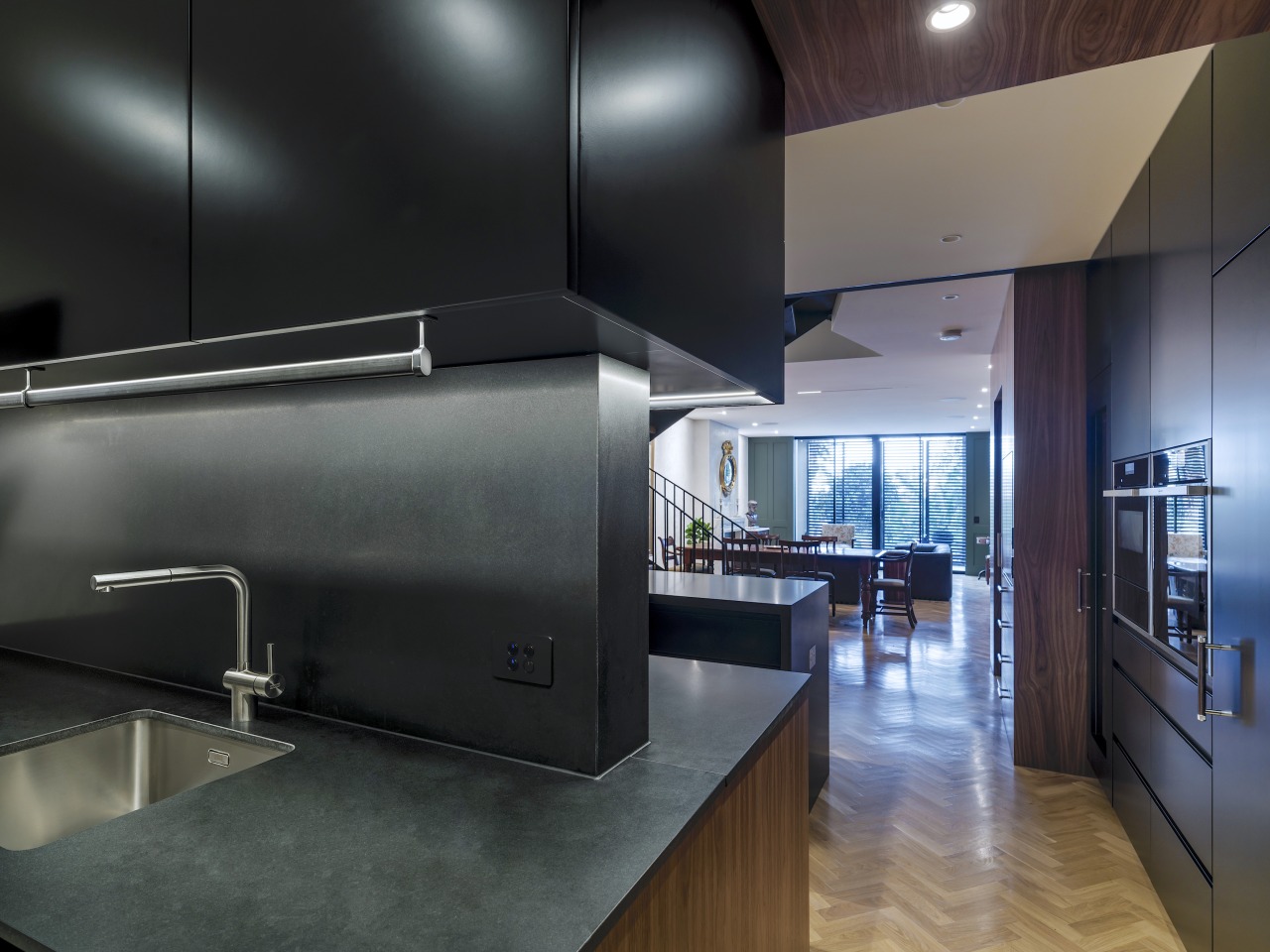 The dividing wall between the main kitchen and 