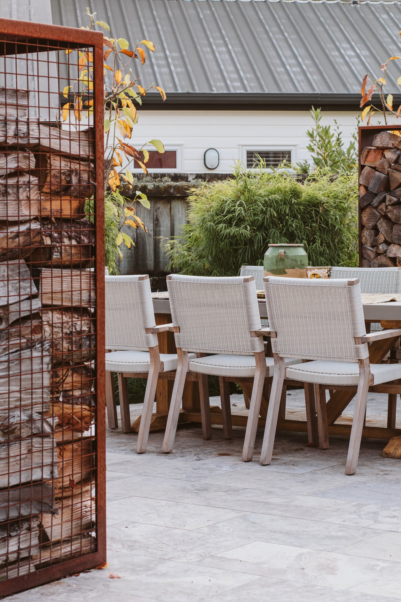 The outdoor dining room. - I'll follow the 
