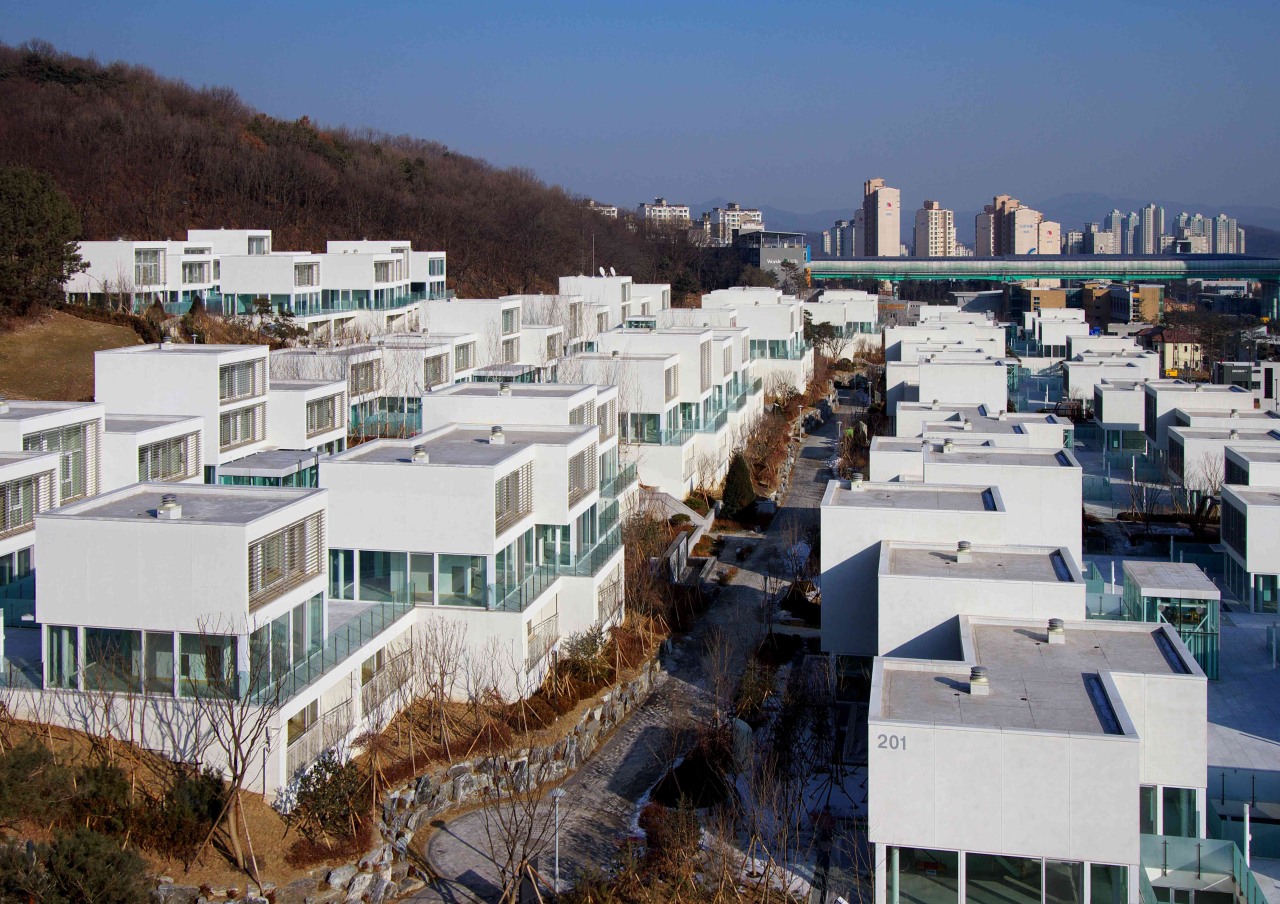 Pangyo Housing – photo courtesy of Kouichi Satake. 