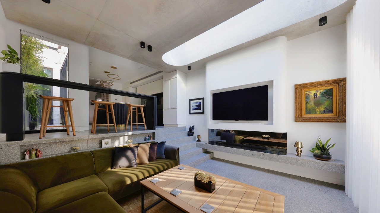 Rear living room. - Past, present and future 