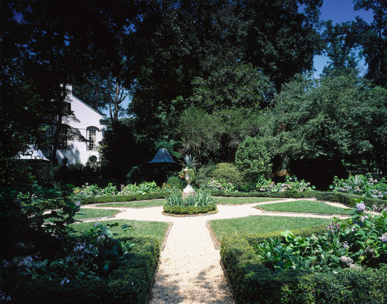 View of a courtyard area, 4 pebbled pathways backyard, biome, botanical garden, estate, garden, grass, landscape, landscaping, lawn, leaf, lighting, nature, outdoor structure, park, plant, shrub, sunlight, tree, walkway, yard, black