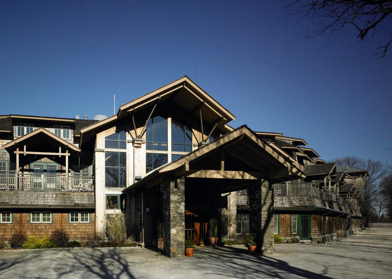 Exterior view of golf clubrooms with cedar cladding, architecture, building, cottage, facade, home, house, log cabin, real estate, residential area, sky, snow, winter, wood, blue, black