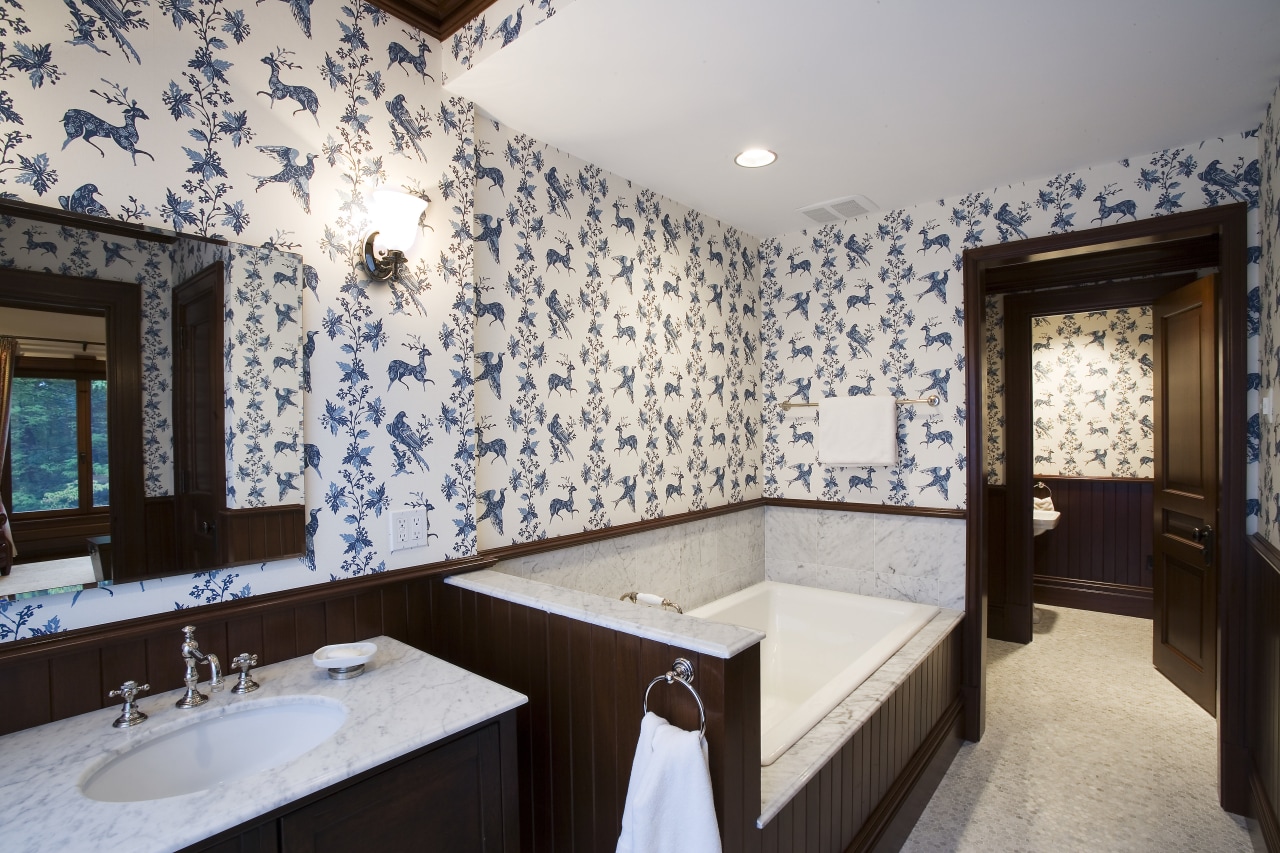 A view of a bathroom, tiled floor, wallpaper architecture, bathroom, ceiling, estate, home, interior design, property, real estate, room, suite, wall, gray, black