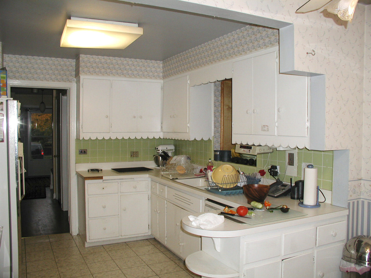 The original kitchen, part of a 1940s Georgian-style countertop, cuisine classique, interior design, kitchen, real estate, room, gray