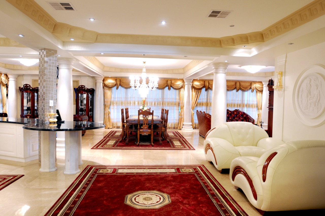 Coffered ceilings with ornamental plaster cornices in open ceiling, function hall, interior design, living room, lobby, room, white, orange
