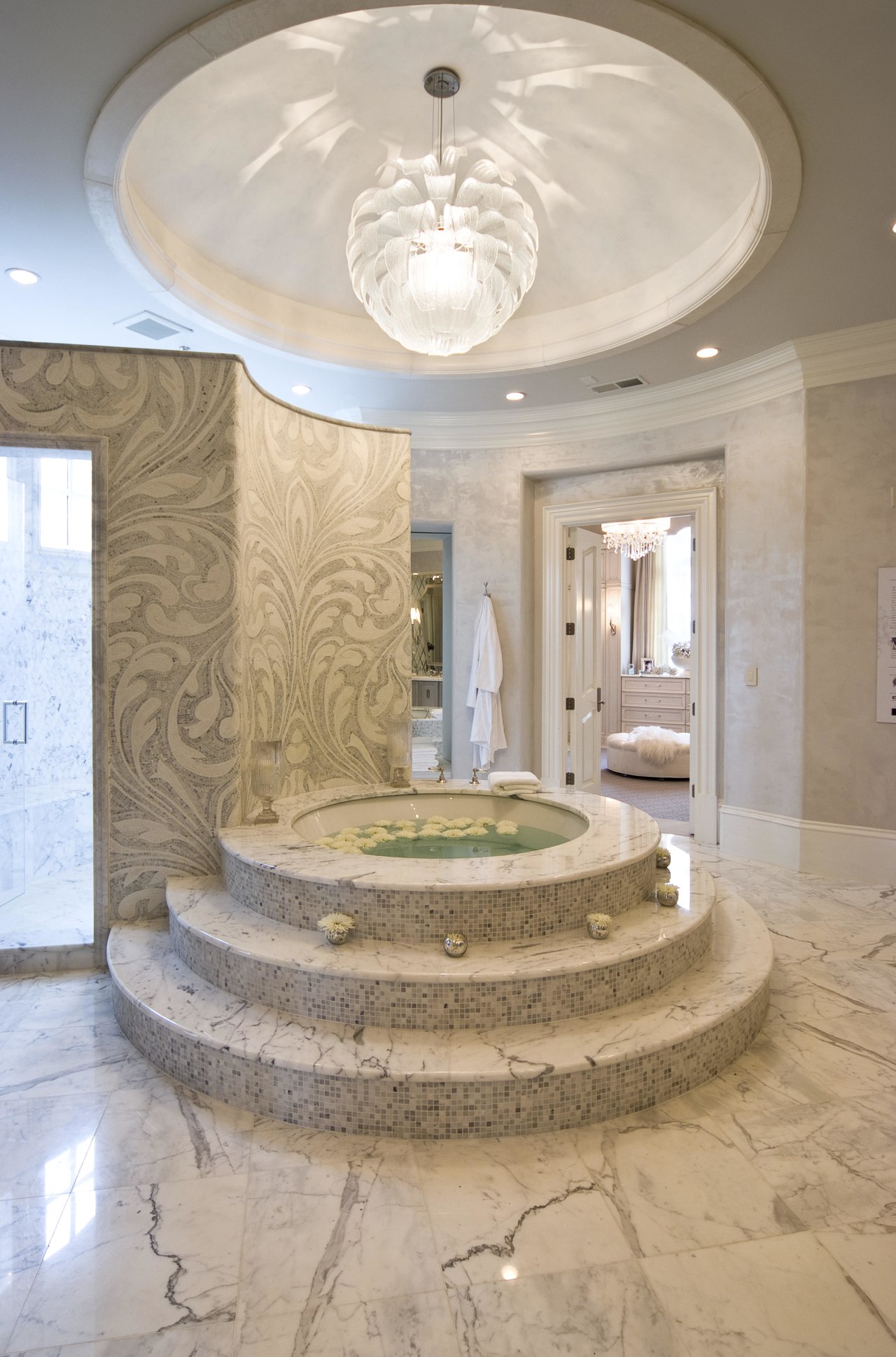 View of Rotunda Bath from MTI Whirlpools architecture, ceiling, column, daylighting, estate, floor, home, interior design, lobby, structure, wall, gray