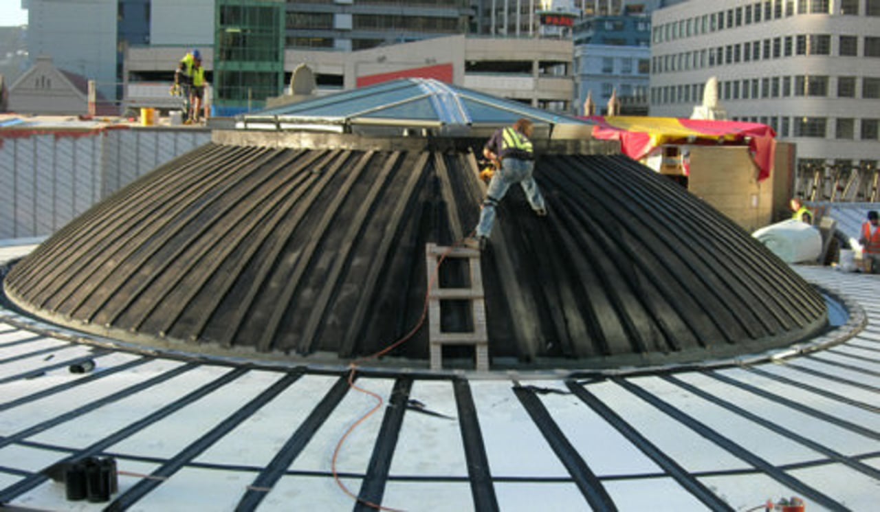 Exterior view of the Supreme Court which features building, daylighting, roof, structure, gray, black