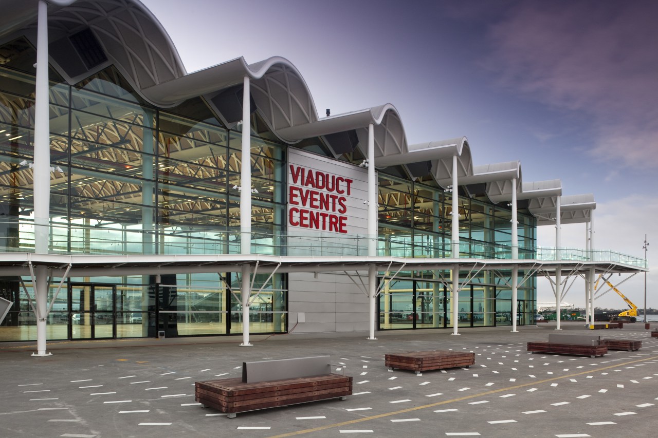 View of the new Viaduct Events Centre in architecture, building, commercial building, condominium, facade, metropolitan area, mixed use, shopping mall, sky, structure, gray