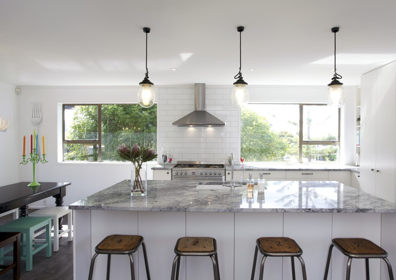 The owners chose a Smeg SUK92MX8 90cm range countertop, home, interior design, kitchen, real estate, room, table, gray