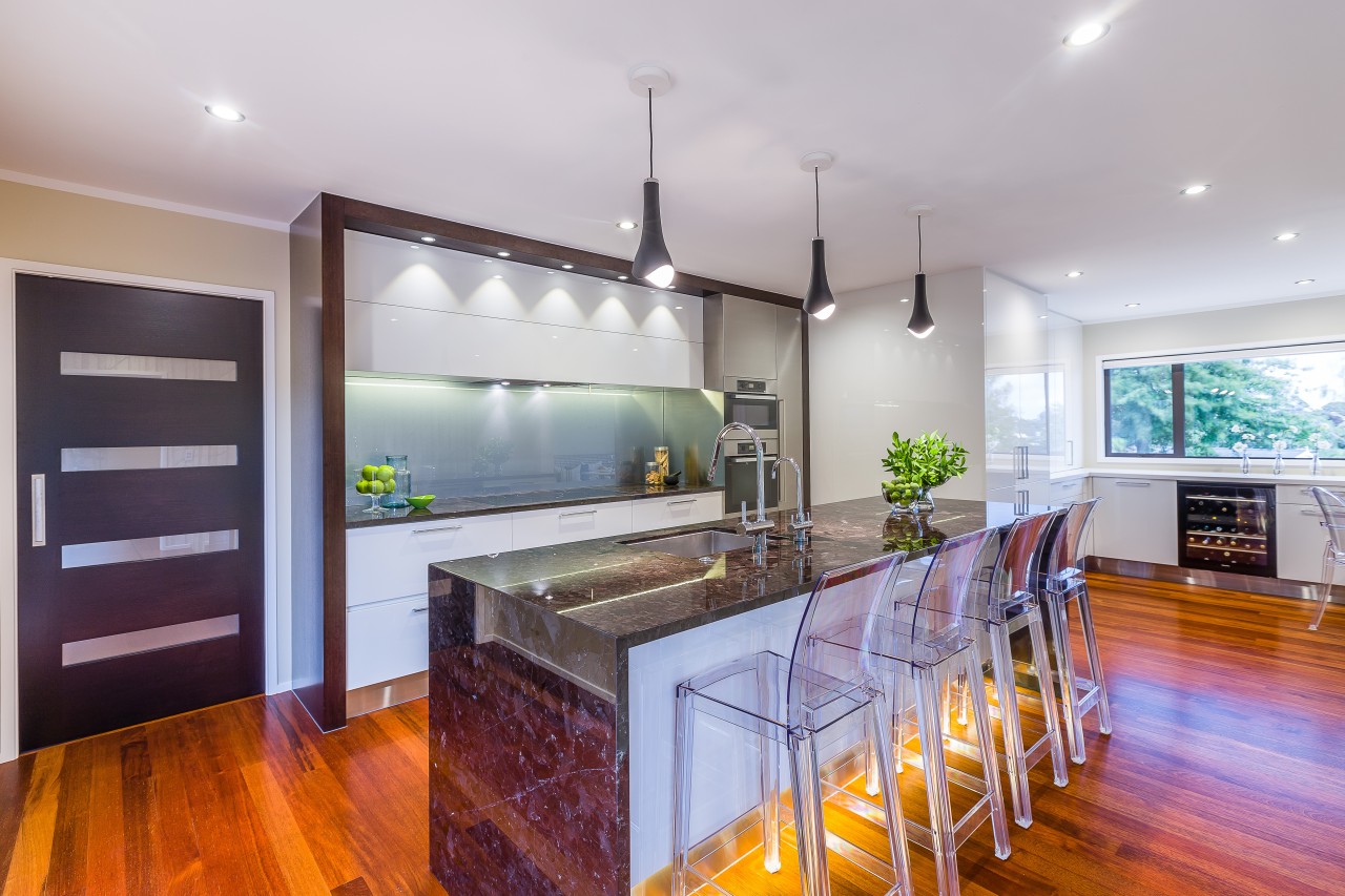 Contemporary Kitchen Renovation With Antique Brown Trends