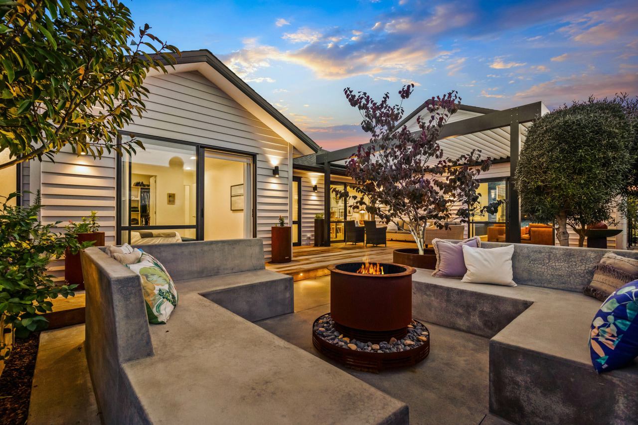 Custom concrete seating built by Natural habitats grounds 