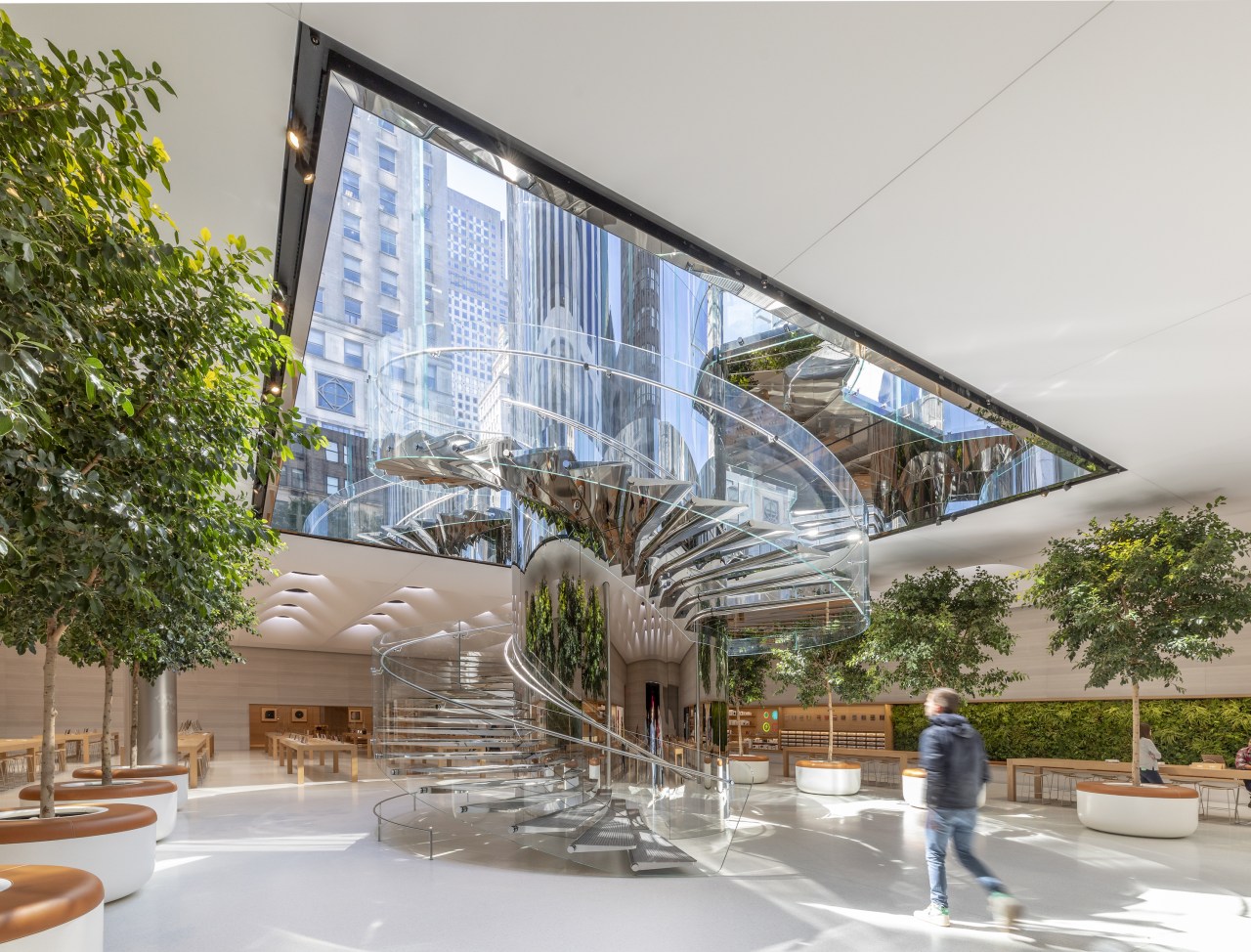 The redesign of Apple's iconic Fifth Avenue store gray