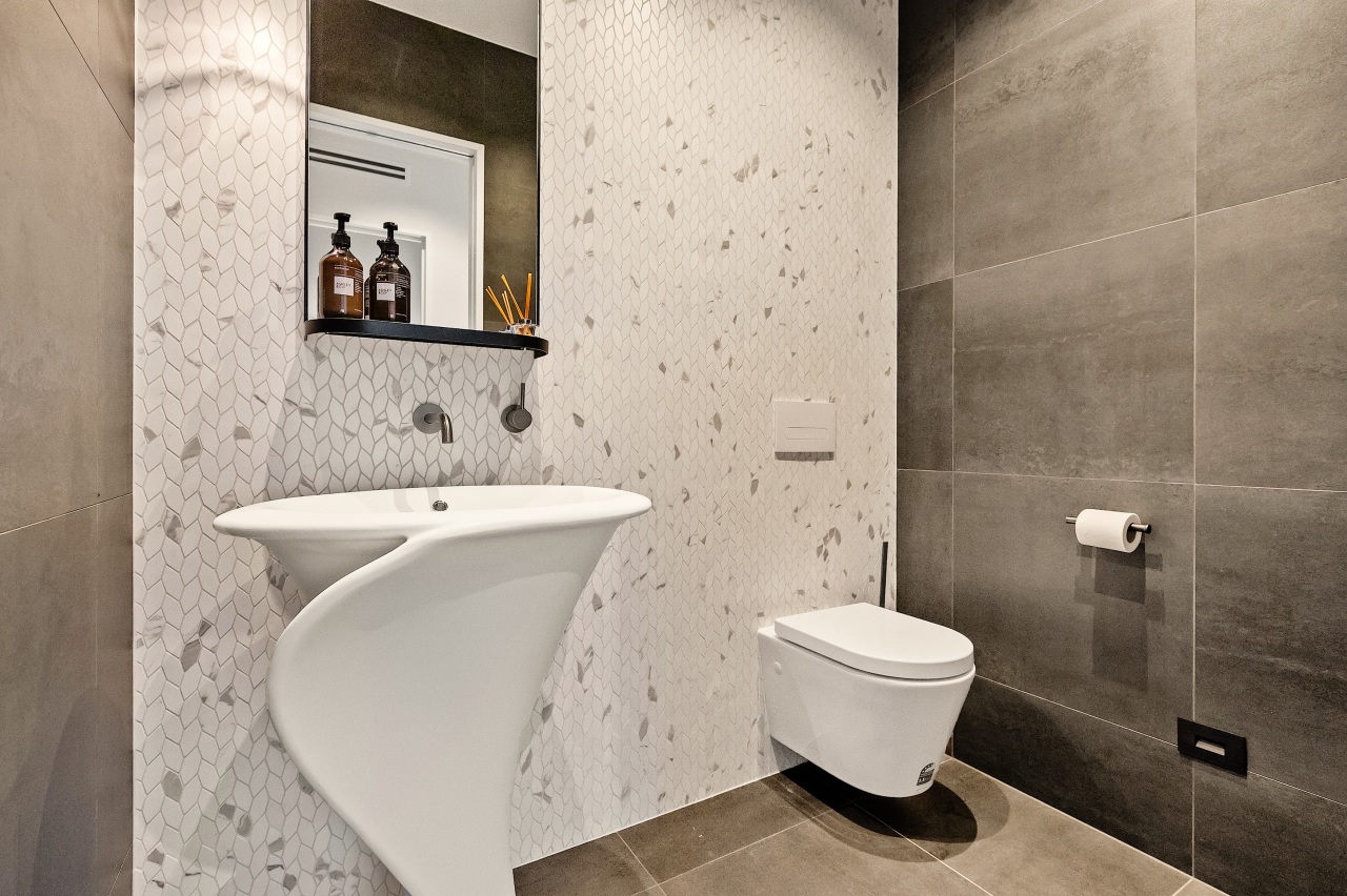 The design celebrates the marriage of organic forms 