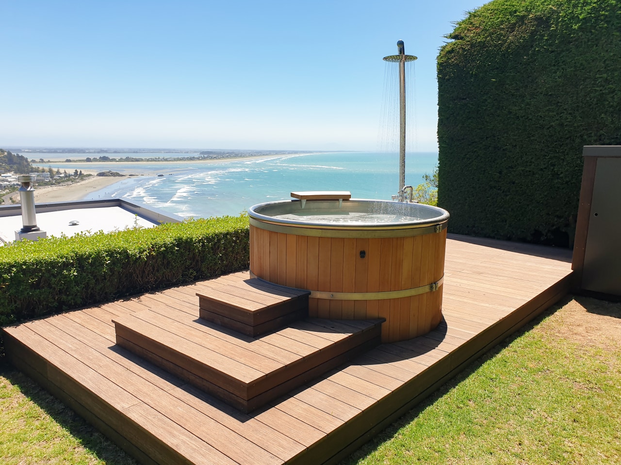 Soaking in the natural world, this hot tub/lookout 