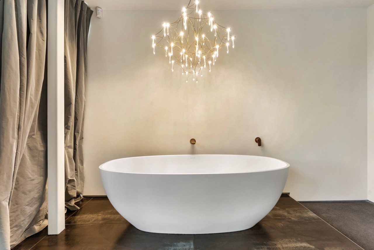 A large composite marble stone bath was placed 