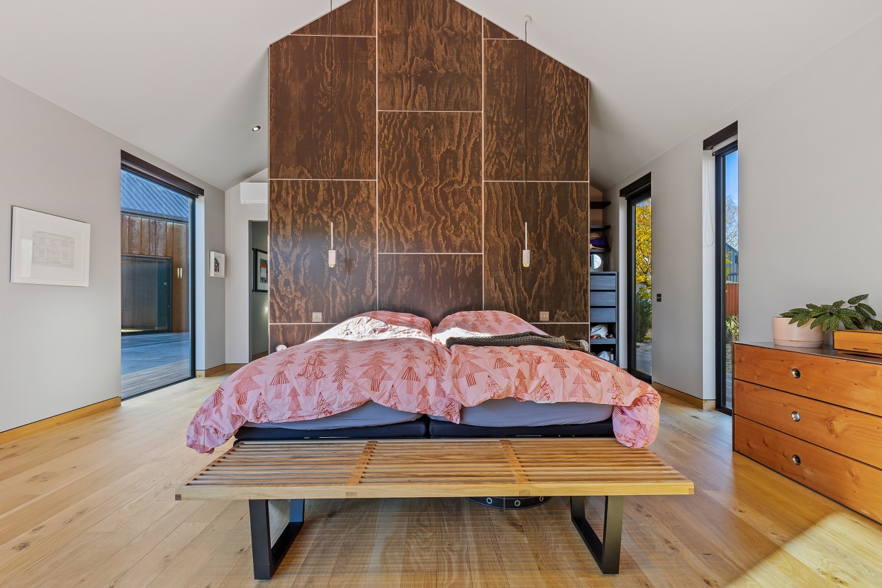 The dramatic headboard in the master bedroom. 